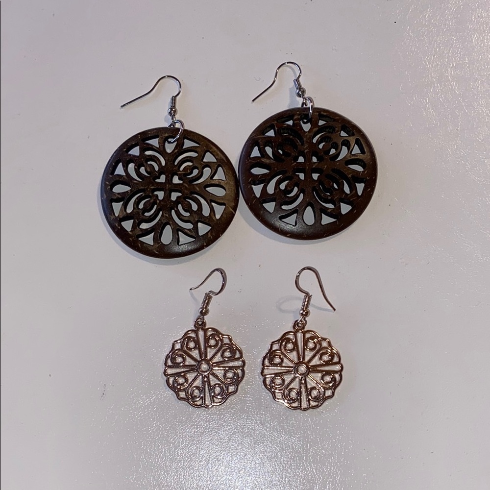 Elegant Filigree Earrings Set - Wood Brown and Gold
